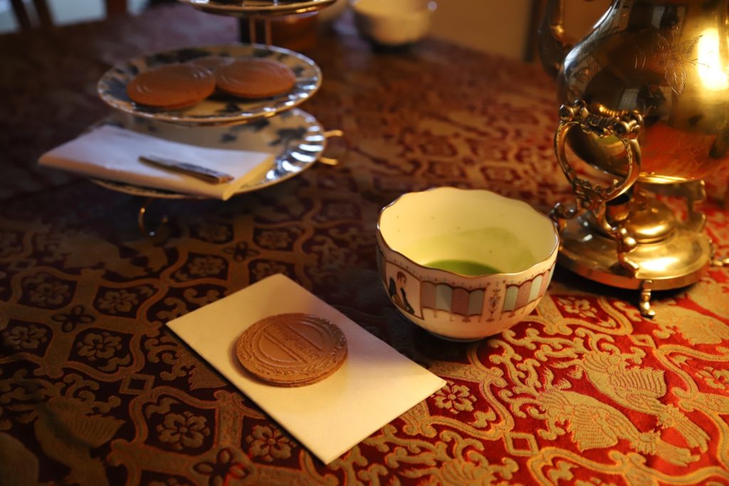 奈良　三五夜　茶道　茶の湯　茶会　珠紅茶会　nara 趣向茶会　お茶
ロマンティック　茶道具　茶道具市